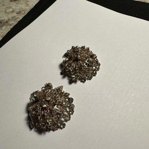 Vintage Cha Cha Dangly Rhinestones Gold Tone Clip-on Clip On Earrings